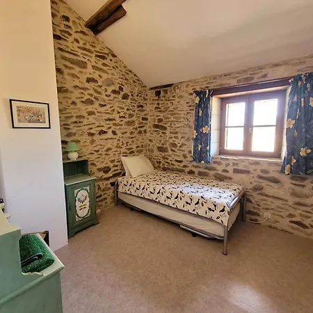 Vakantiehuis La Cave Saint-Saud-Lacoussière